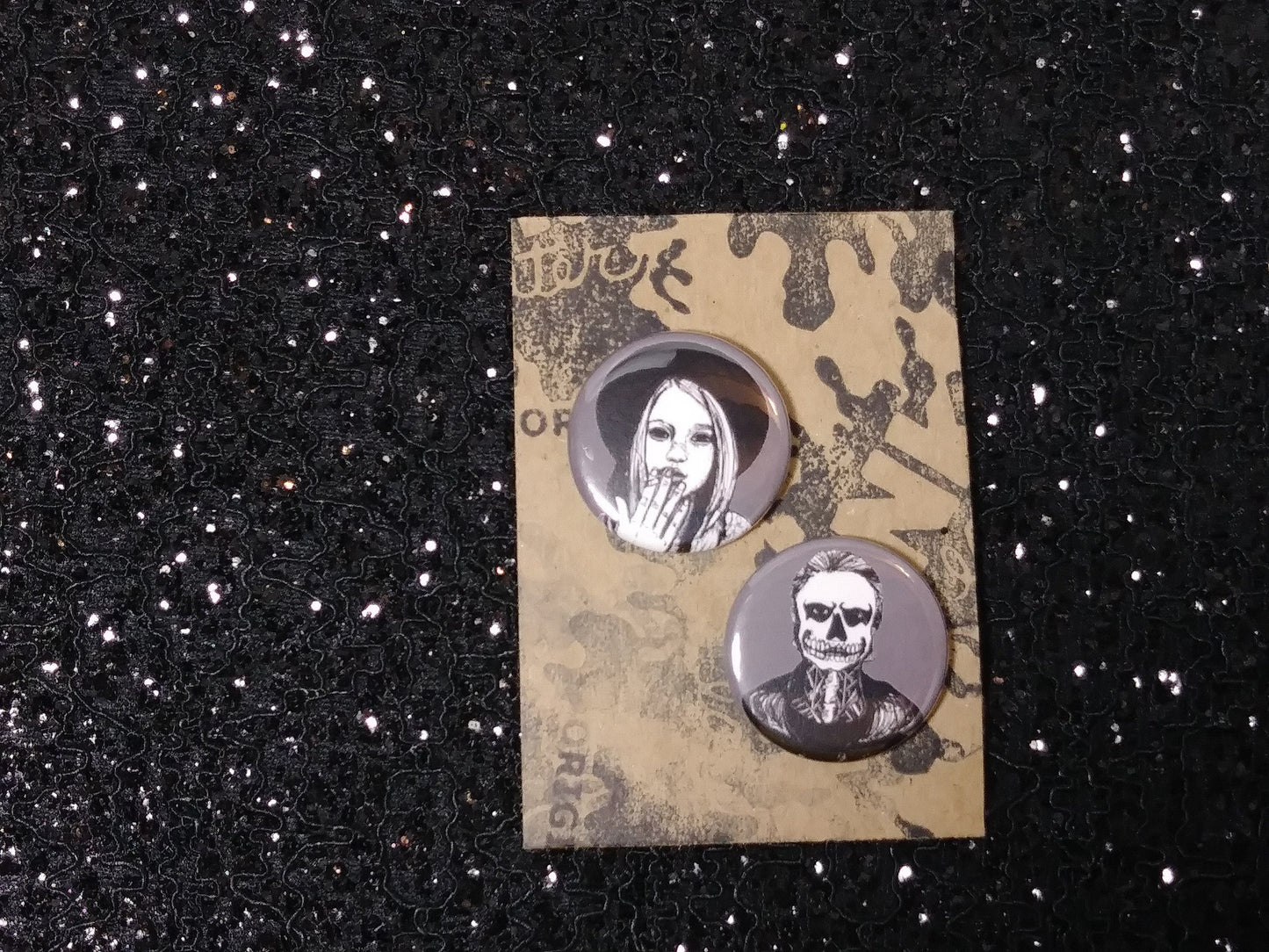 Violet & Tate AHS Buttons - Spooky Romance