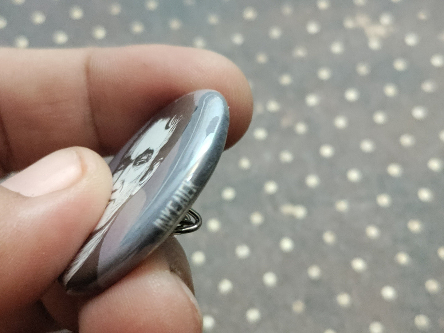 Embrace the Tarantino magic with our Quentin Tarantino pinback button.