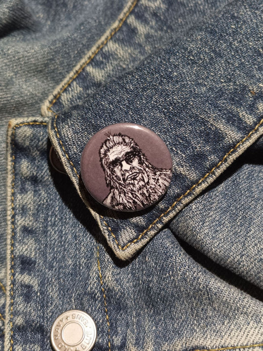 Bigfoot Button – Spooky Sasquatch Pin for Cryptid Fans