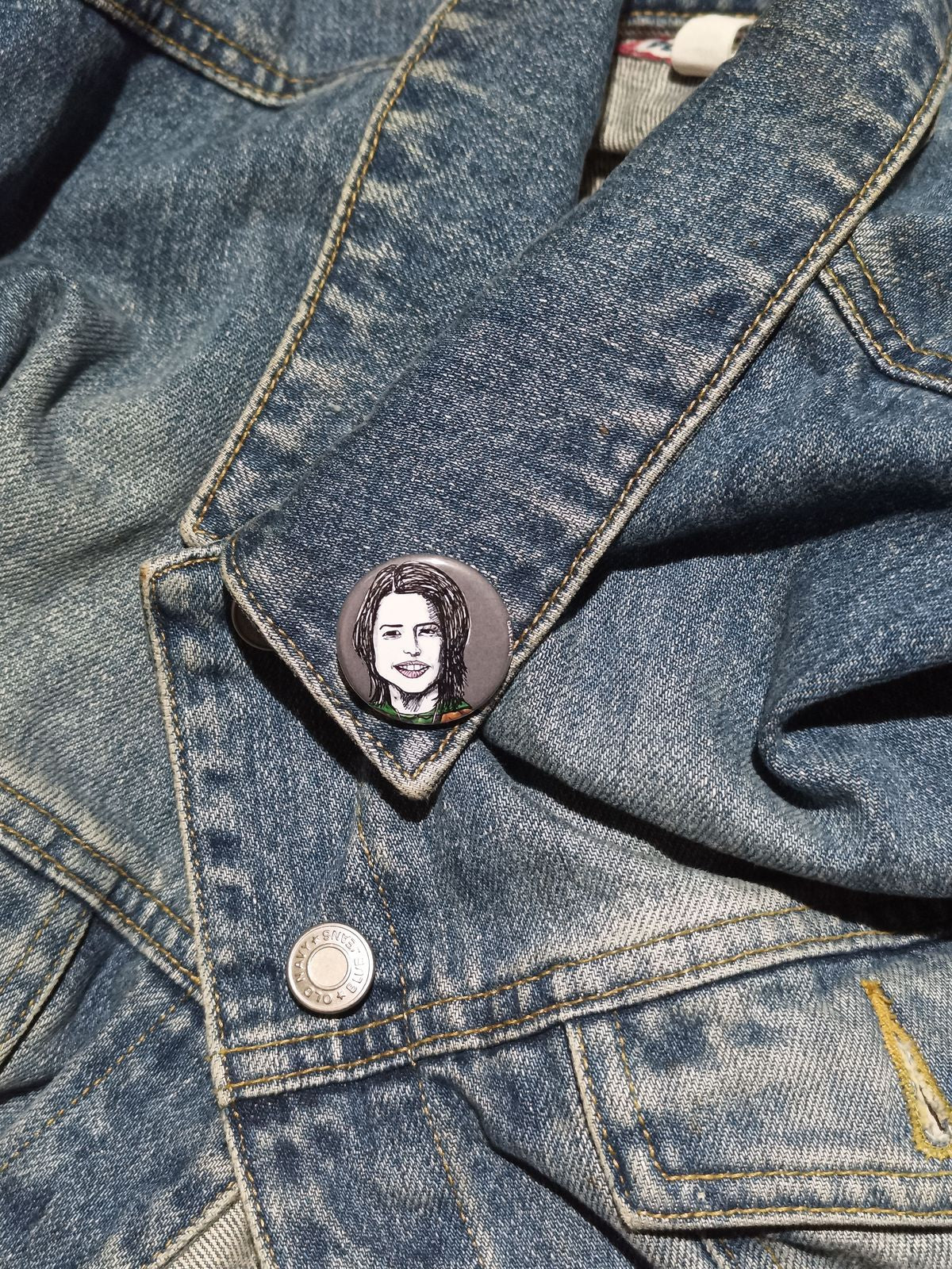 Sydney Prescott Scream Pin | Final Girl Horror Button