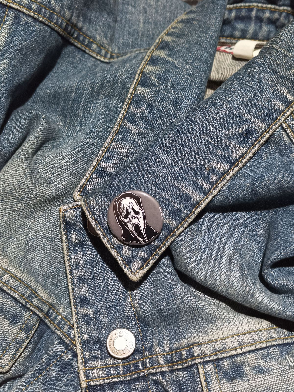 Masked Slasher Pin | Scream-Inspired Horror Button