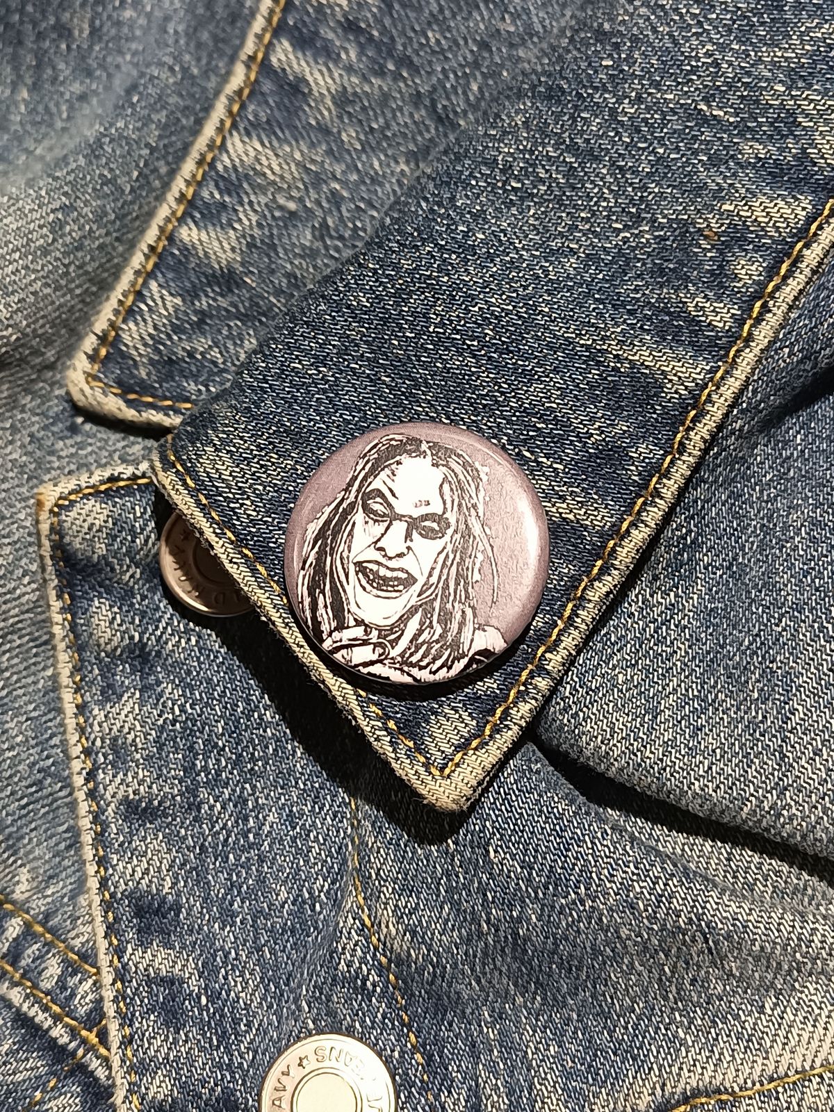 Zelda Pet Sematary Pinback Button | Cult Classic Horror Gift for Fans