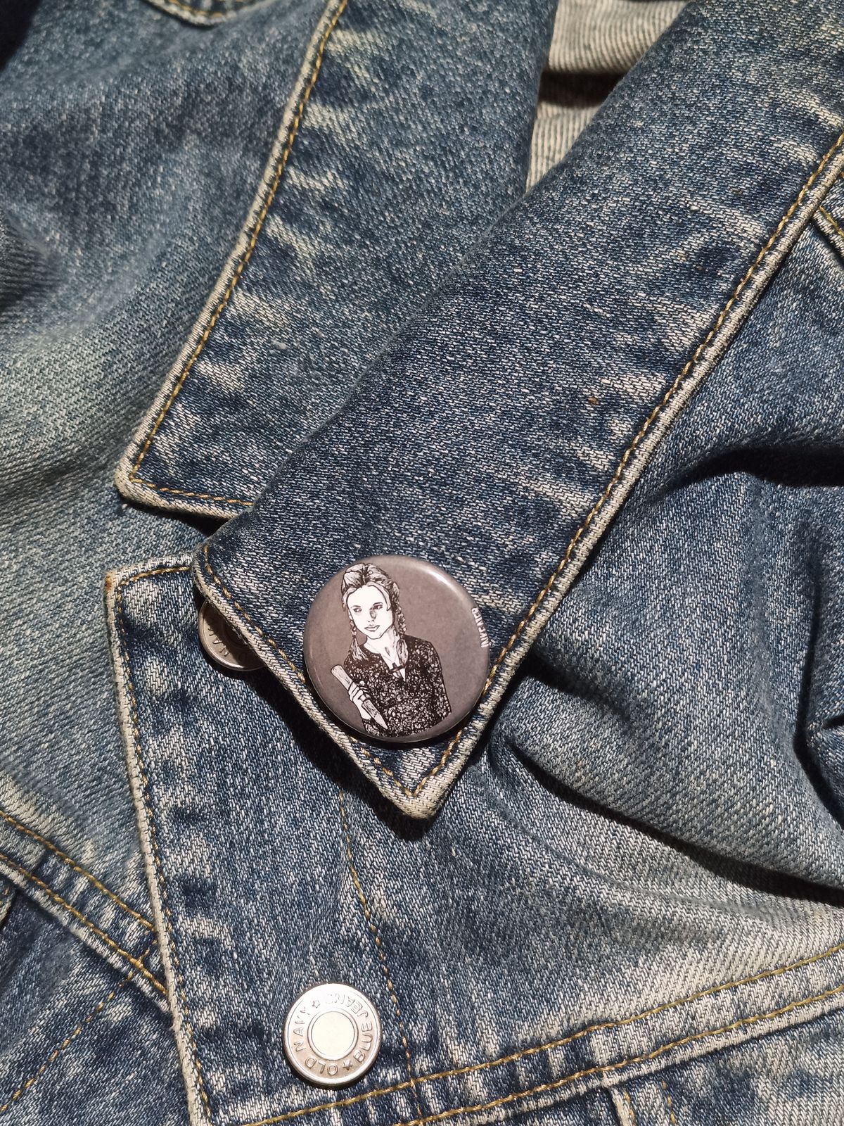 Buffy Pin | Vampire Slayer Horror Button Gift