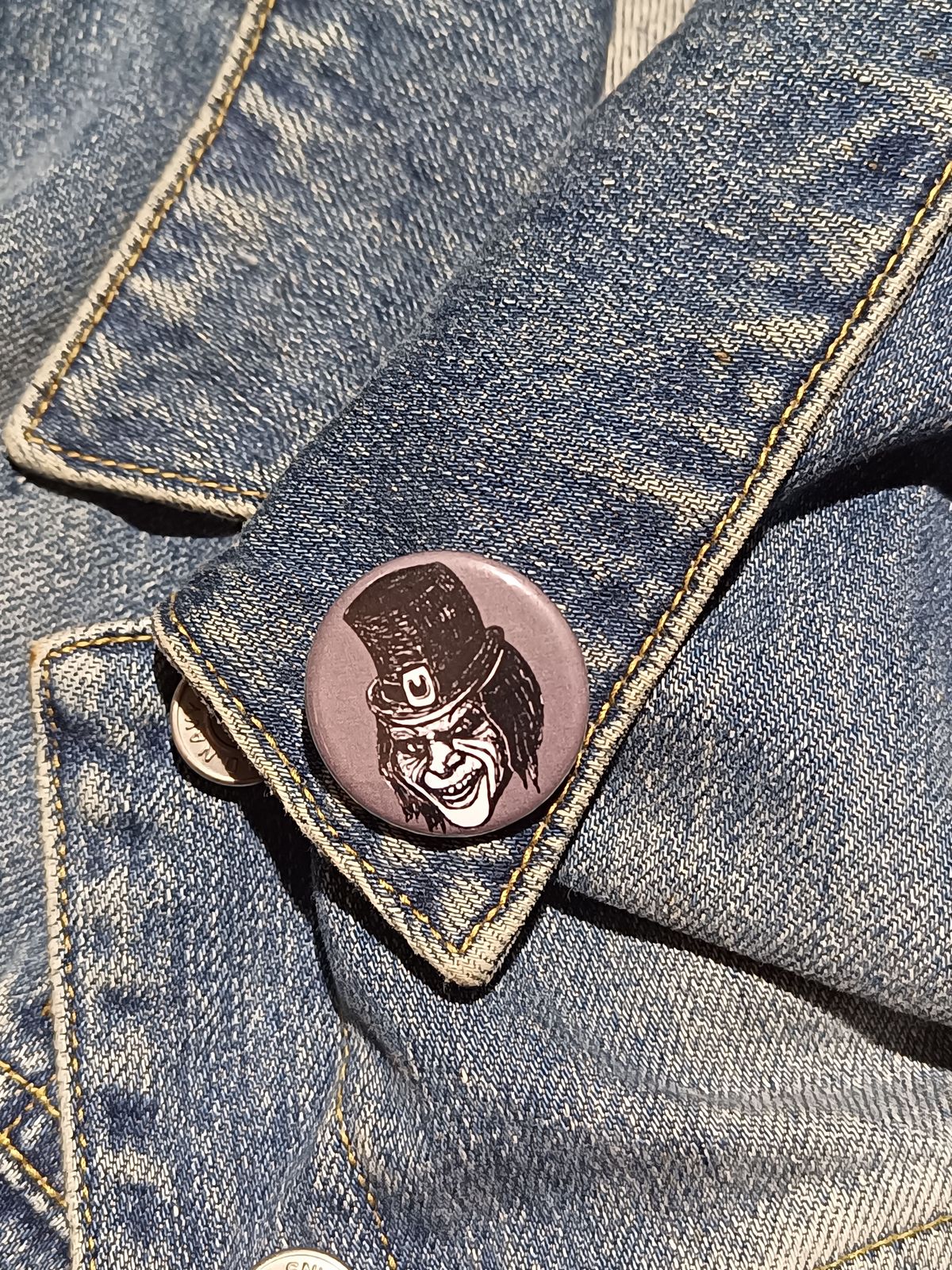 Leprechaun Pin | Cult Classic Horror Button Gift