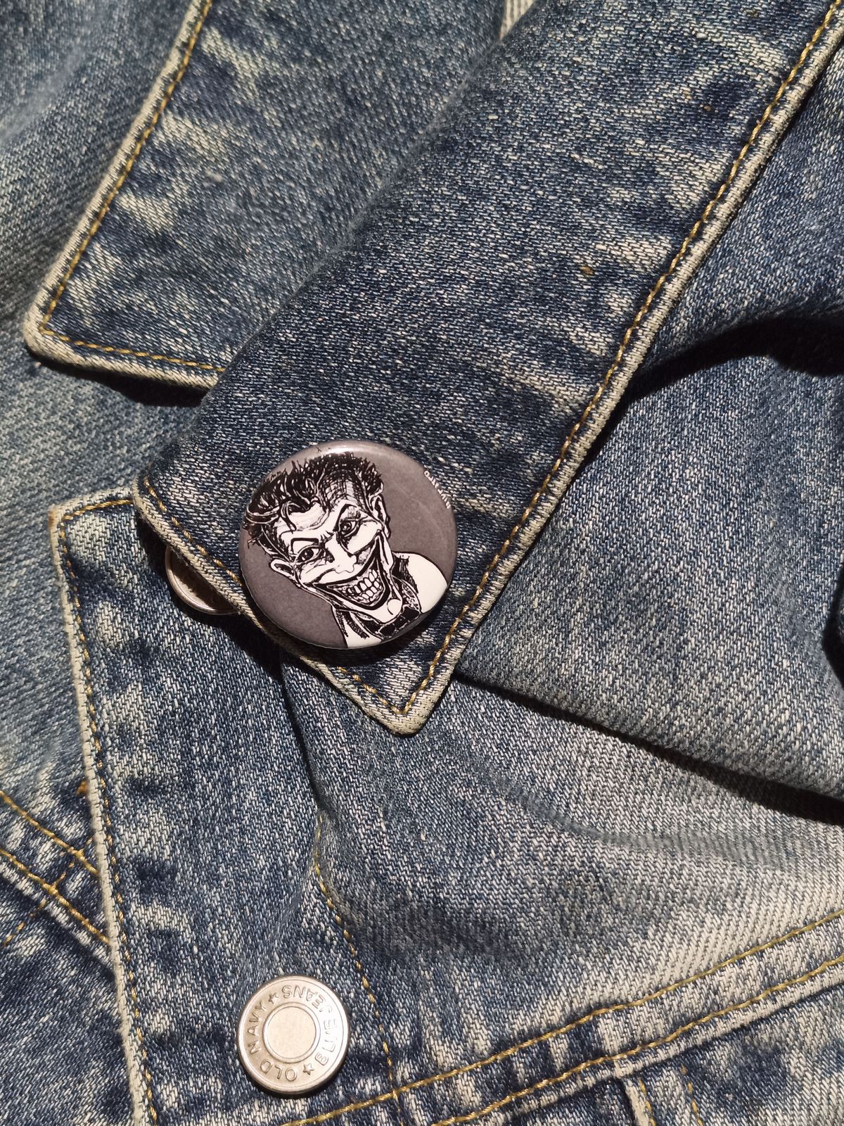 Joker Villain Pin | Dark Comic-Inspired Button Gift