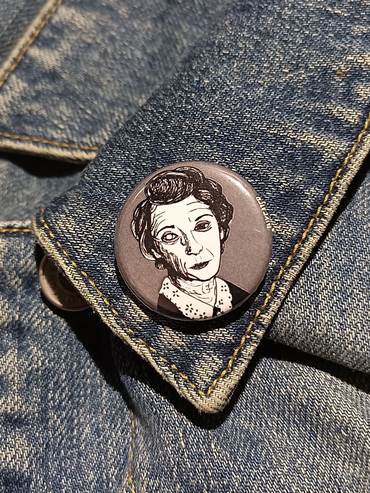 Moira O'Hare Button – Spooky AHS Murderhouse Fan Gift
