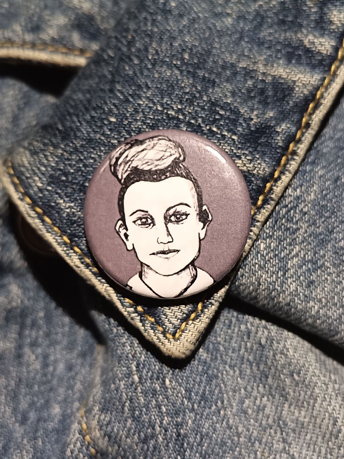 Winter Anderson AHS Button – Creepy Cult Fan Art Gift