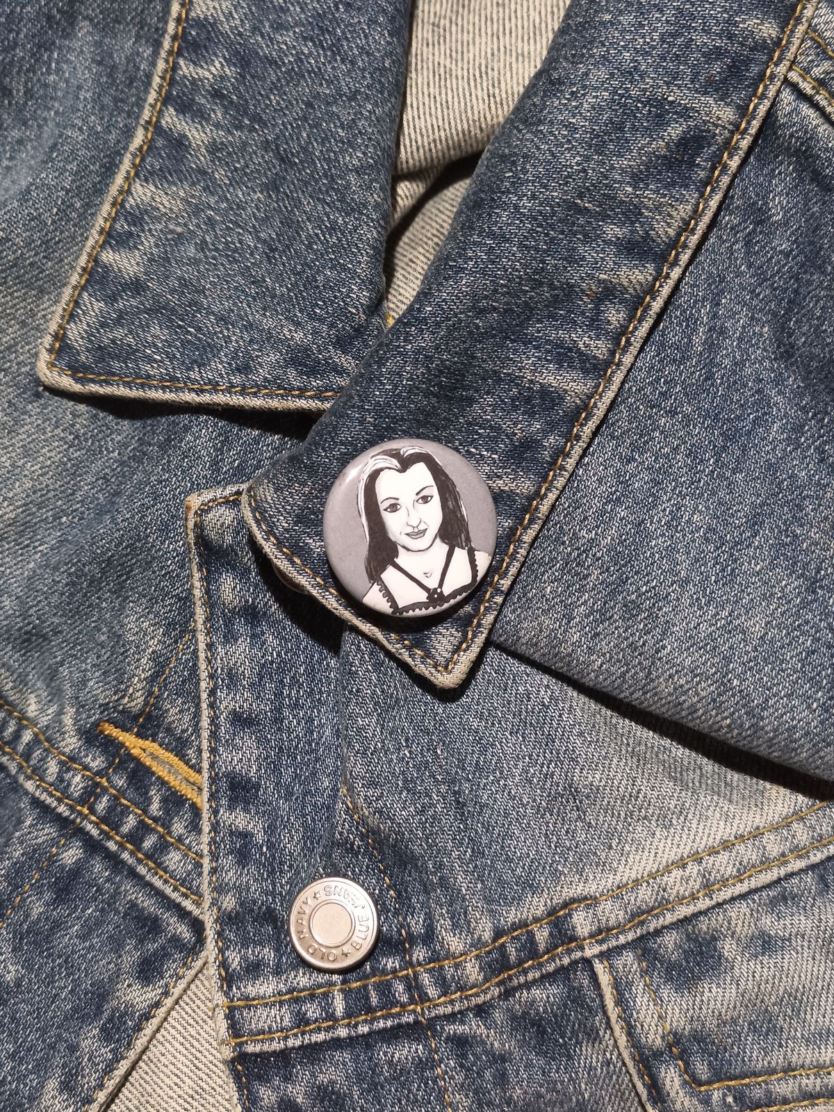 Classic Lily Munster Pinback Button – Horror Ladies Collection
