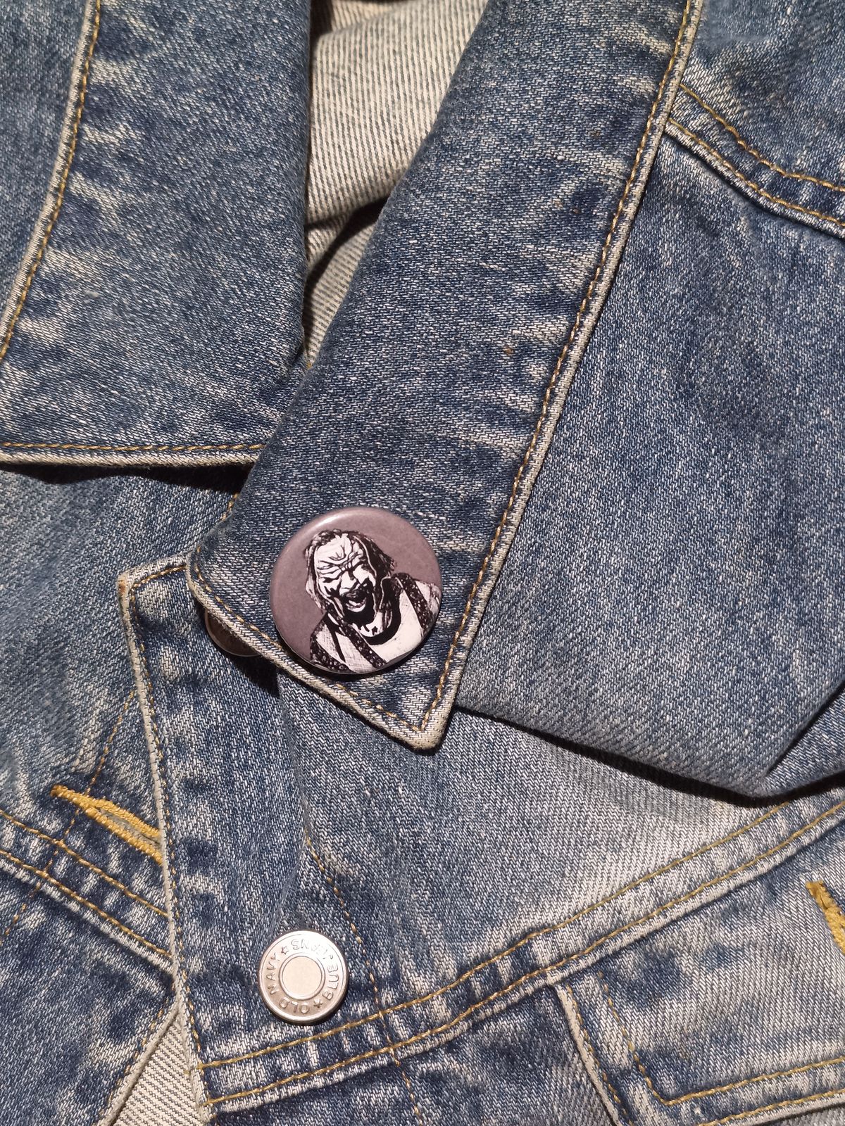 Hills Have Eyes Pluto Pinback Button – Horror Movie Collectible