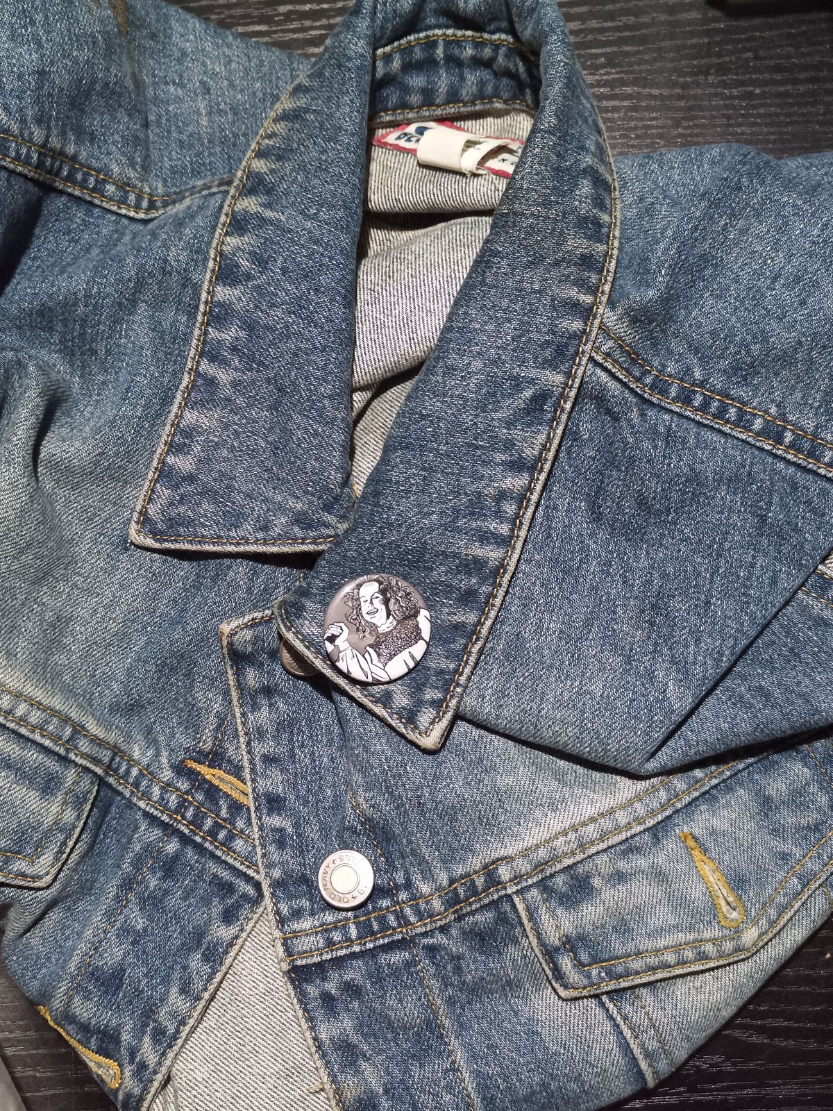 Carrie’s Mom Pinback Button – Creepy Horror Icon Collectible