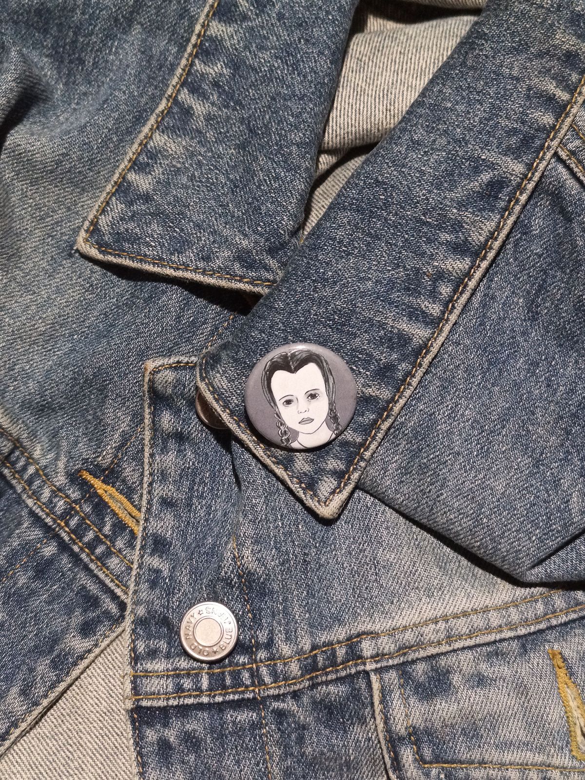 Wednesday Addams Pinback Button – Creepy Cute Gift for Fans