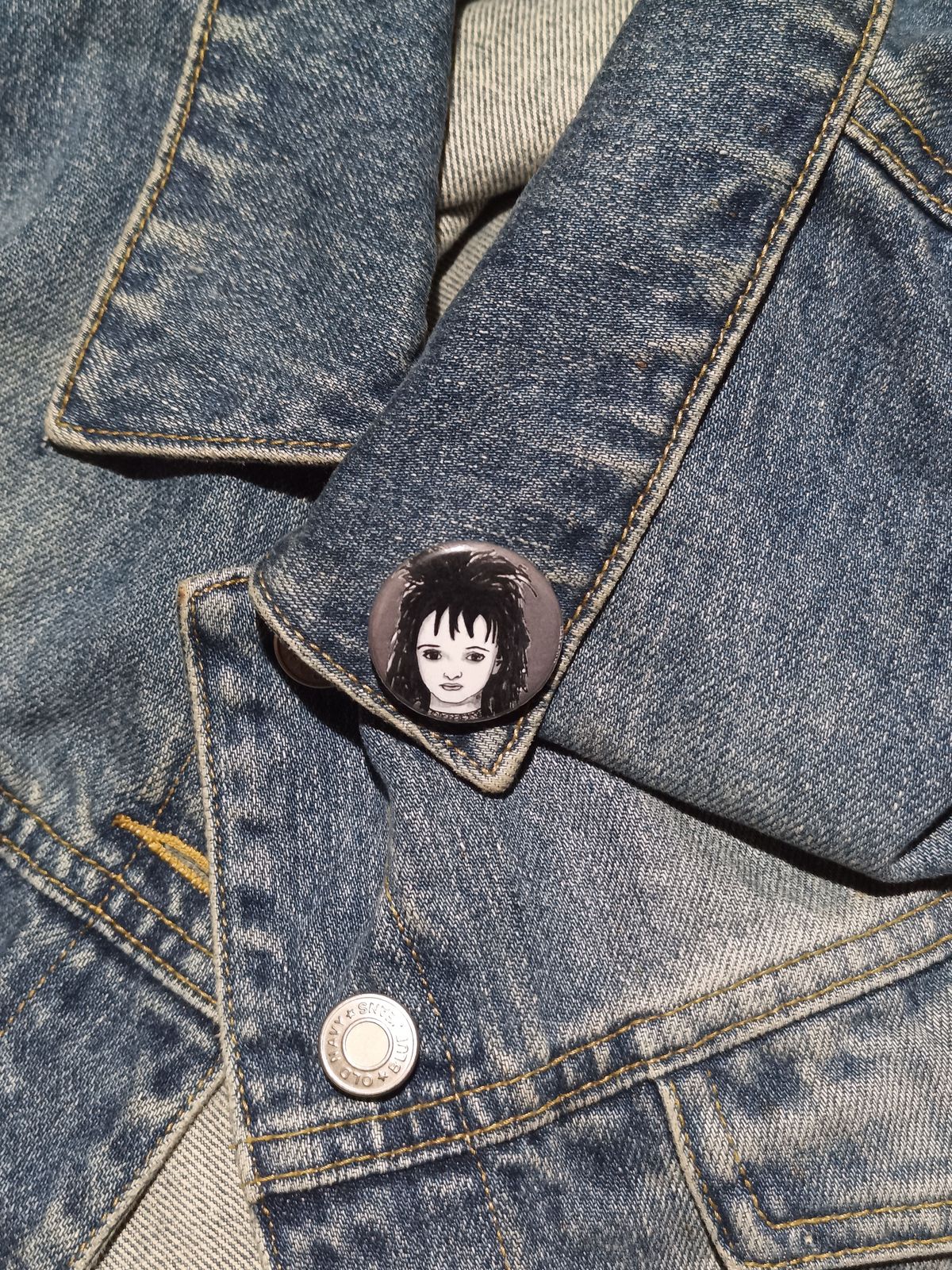 Lydia Deetz Beetlejuice Pinback Button – Gothic Horror Gift