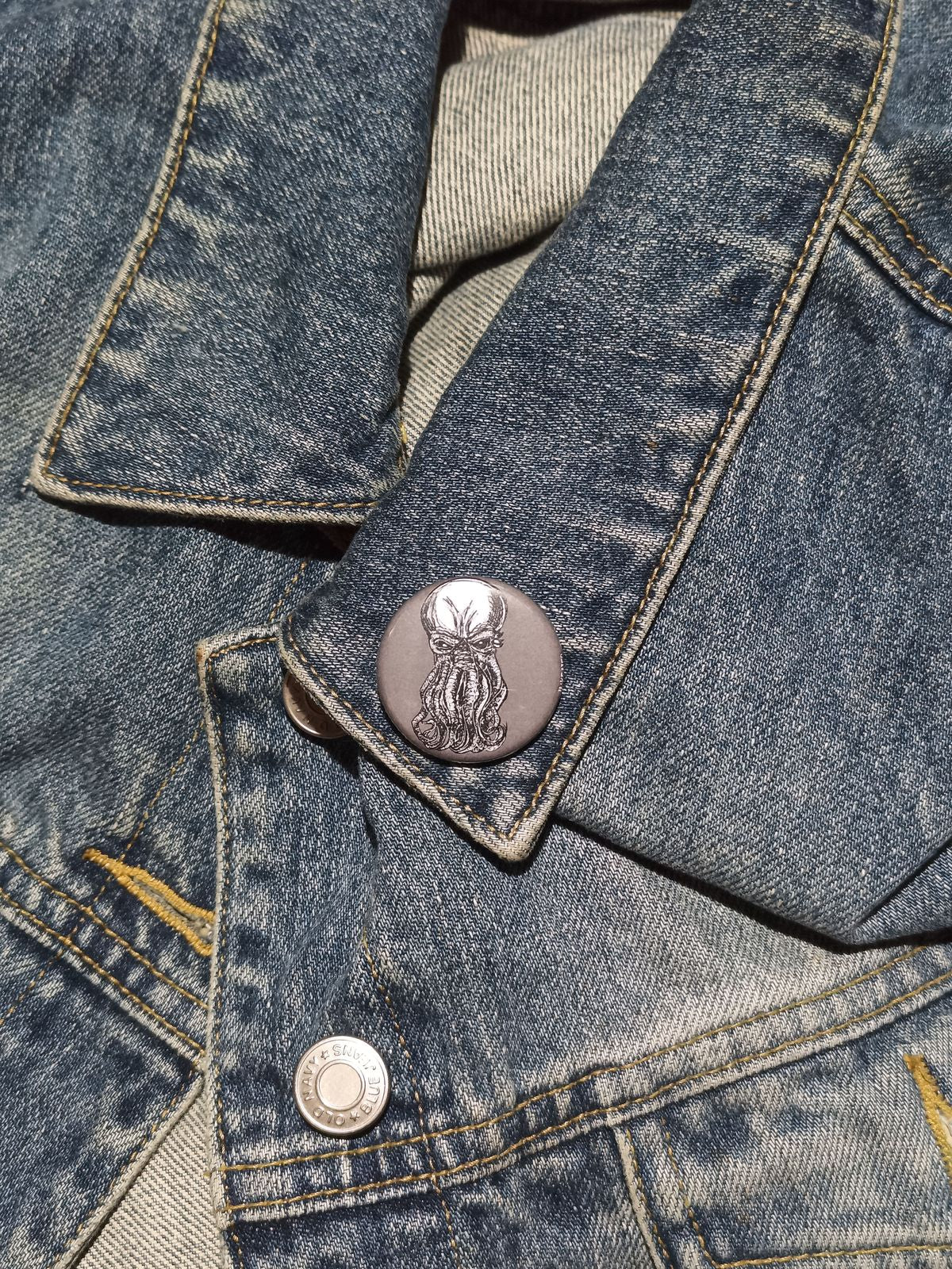 Call of Cthulhu Pinback Button – Lovecraft Horror Gift