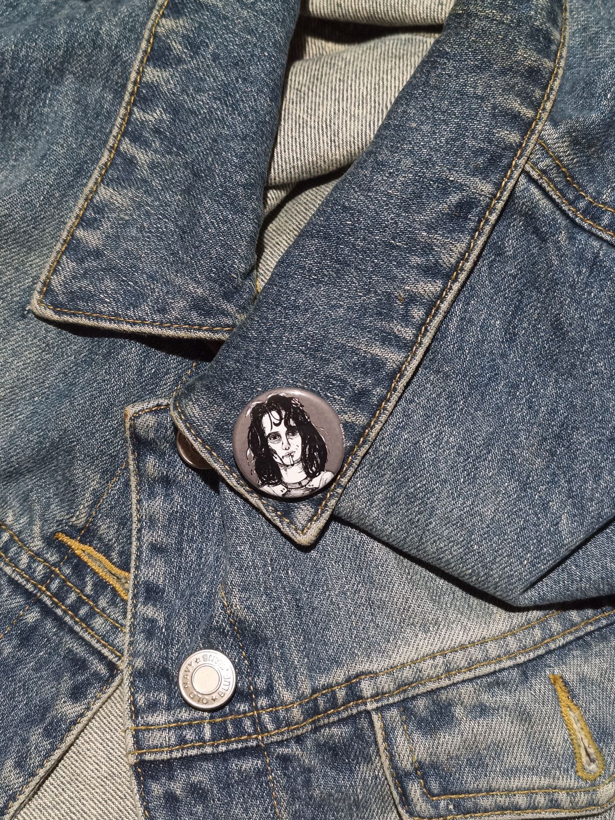 Veronica The Heathers Pinback Button - 80s Movie Gift for Horror Fans