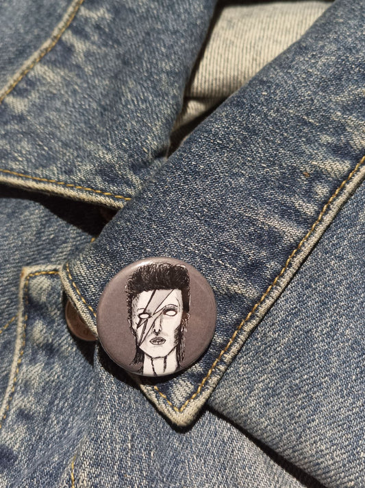 David Bowie Zombie Pin – Creepy Music & Horror Gift for Fans