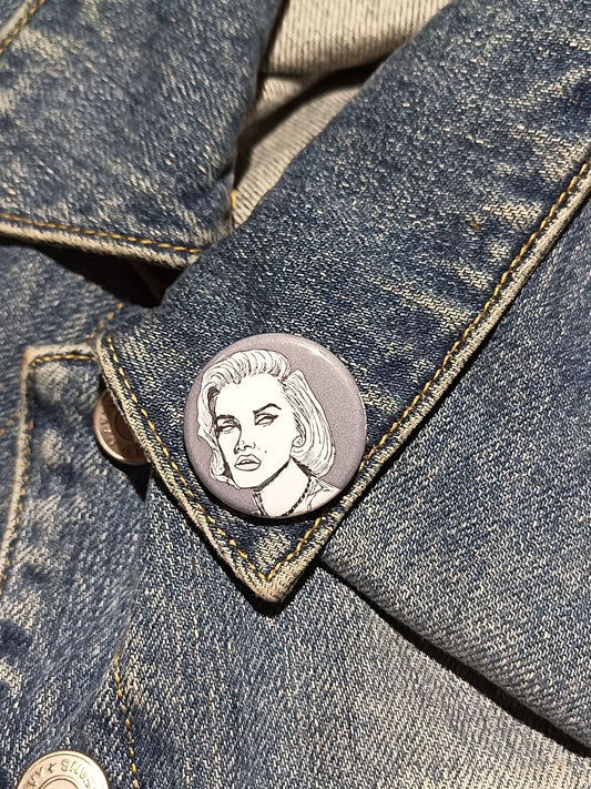 Zombie Marilyn Monroe Pin – Unique Horror Gift for Collectors