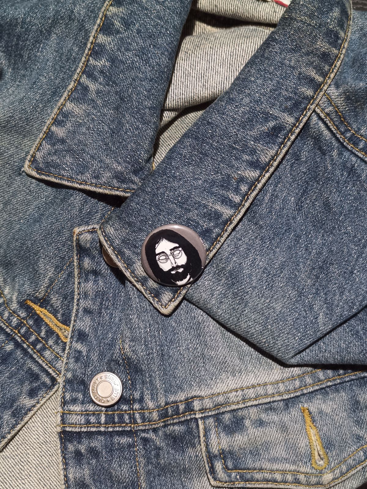 John Lennon Zombie Pin – Spooky Art Gift for Music & Horror Fans