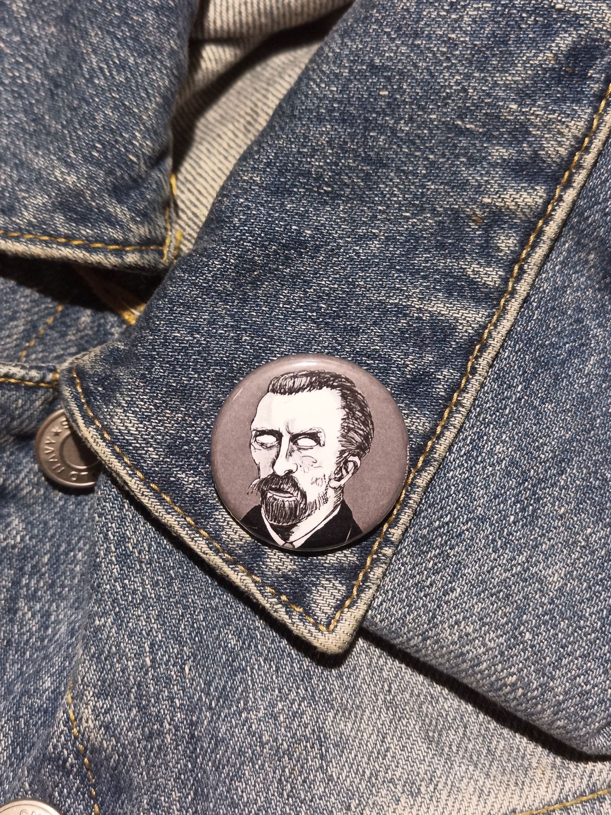 Vincent Van Gogh Zombie Pin – Creepy Gift for Art Lovers