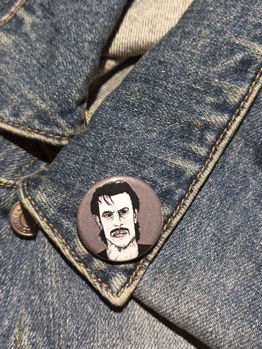 Razor Charlie Pin – Danny Trejo Horror Button for Cult Film Fans