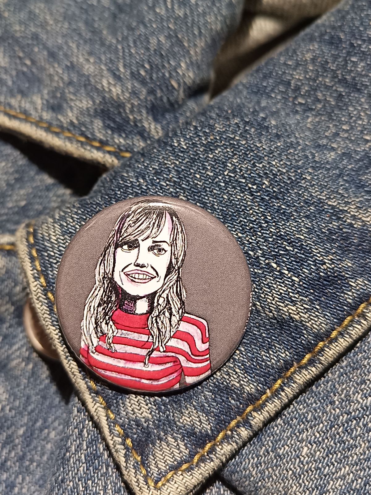 Rose Armitage Pin – Get Out Horror Button for Collectors