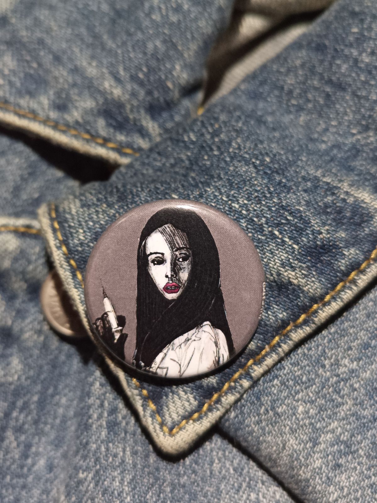 Asami Audition Pin – Horror Button for Women in Horror Fans