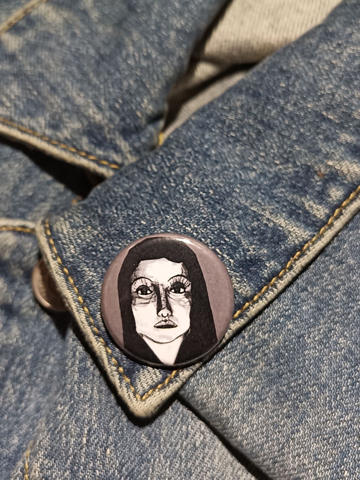 Marya Zaleska Dracula’s Daughter Pin – Vintage Horror Button