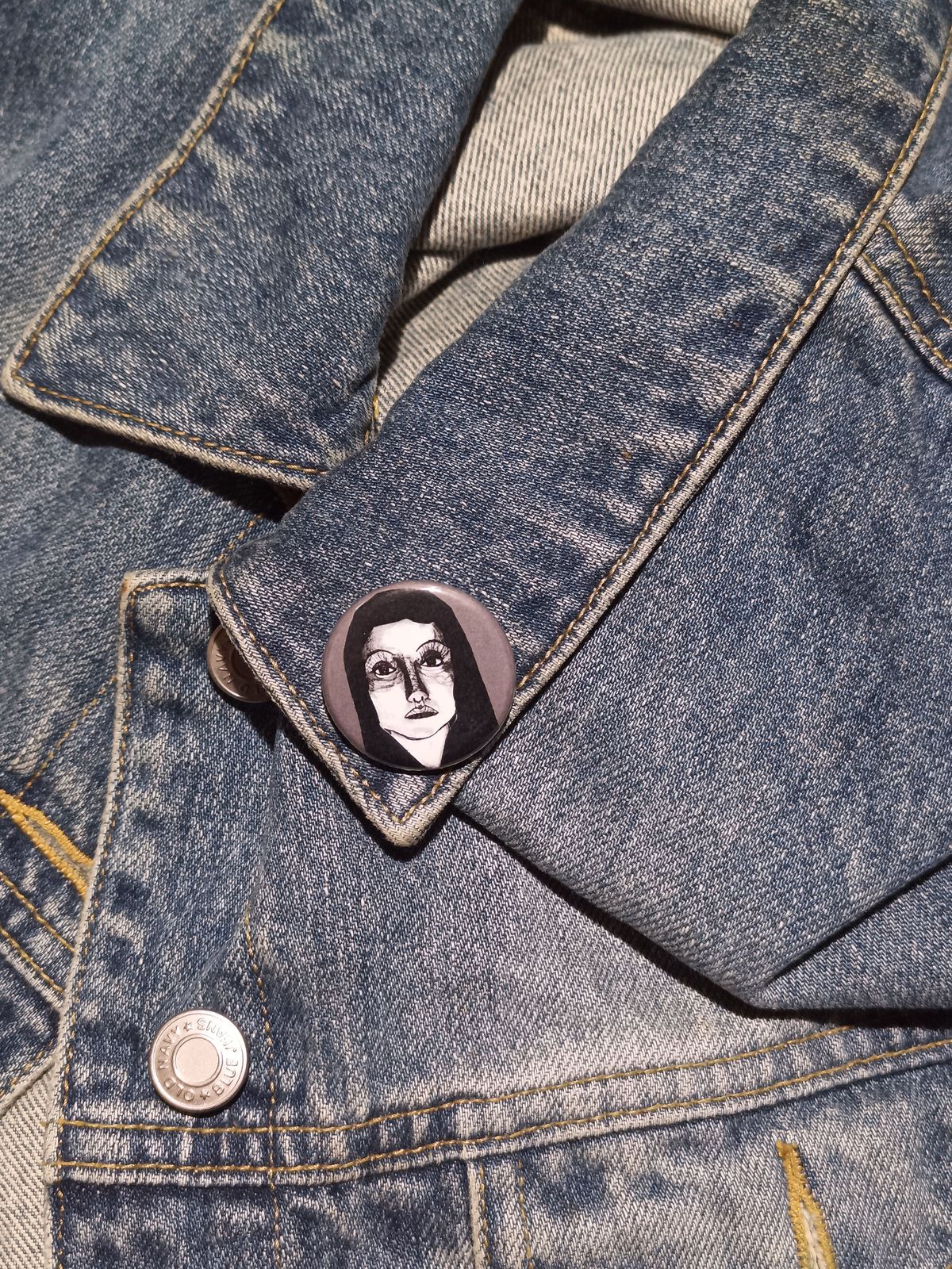 Marya Zaleska Dracula’s Daughter Pin – Vintage Horror Button