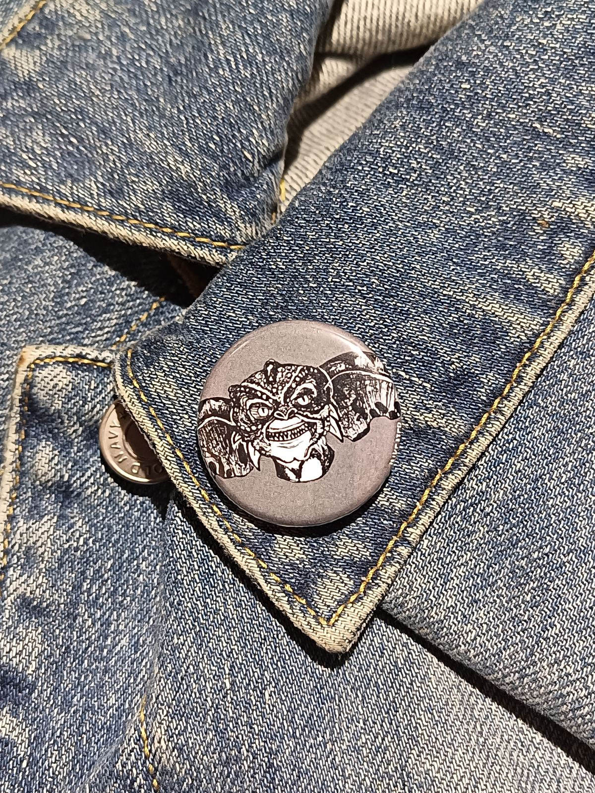 Gremlins Pinback Buttons – Spooky Cute Horror Gift Collectibles