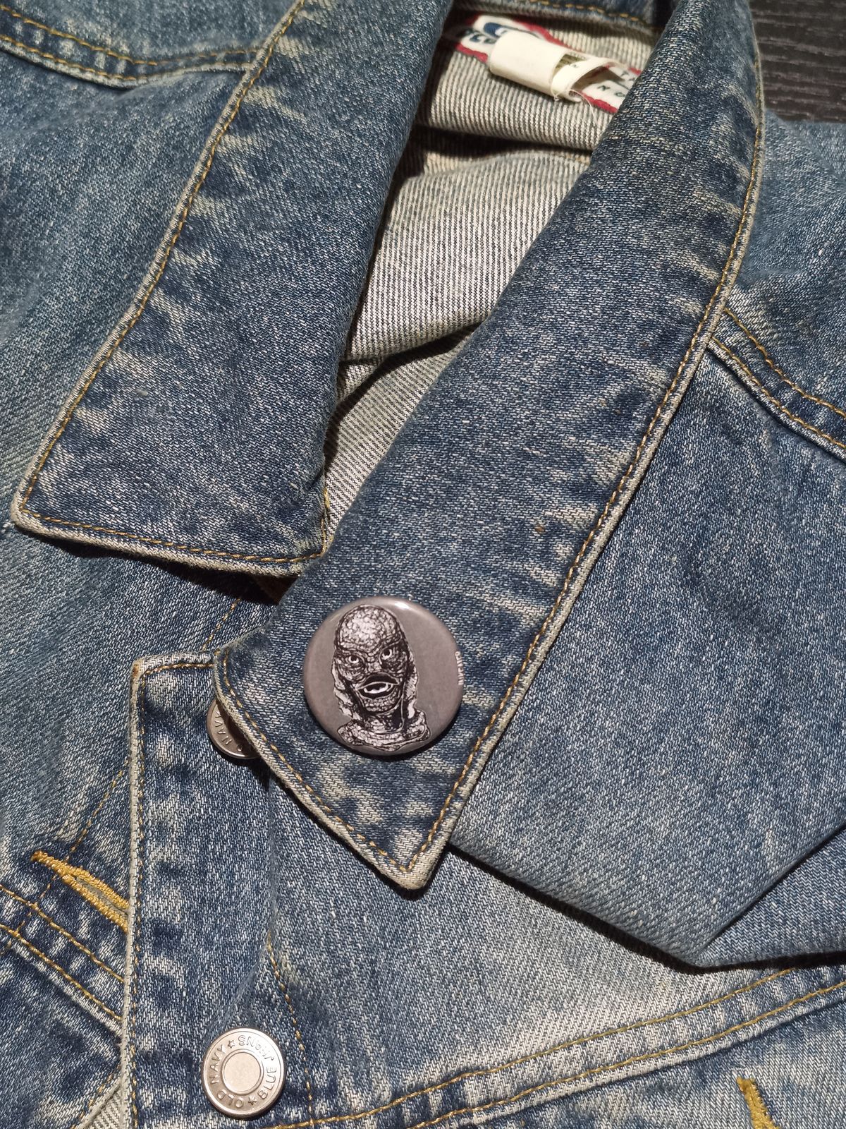 Gill Man Pinback Button – Black Lagoon Horror Collectible
