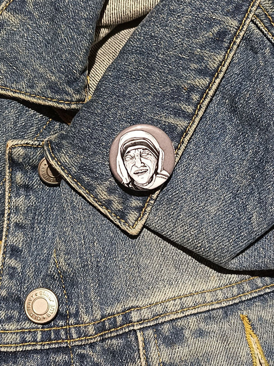 Mother Teresa Zombie Pin – Spooky Gift for History & Horror Fans