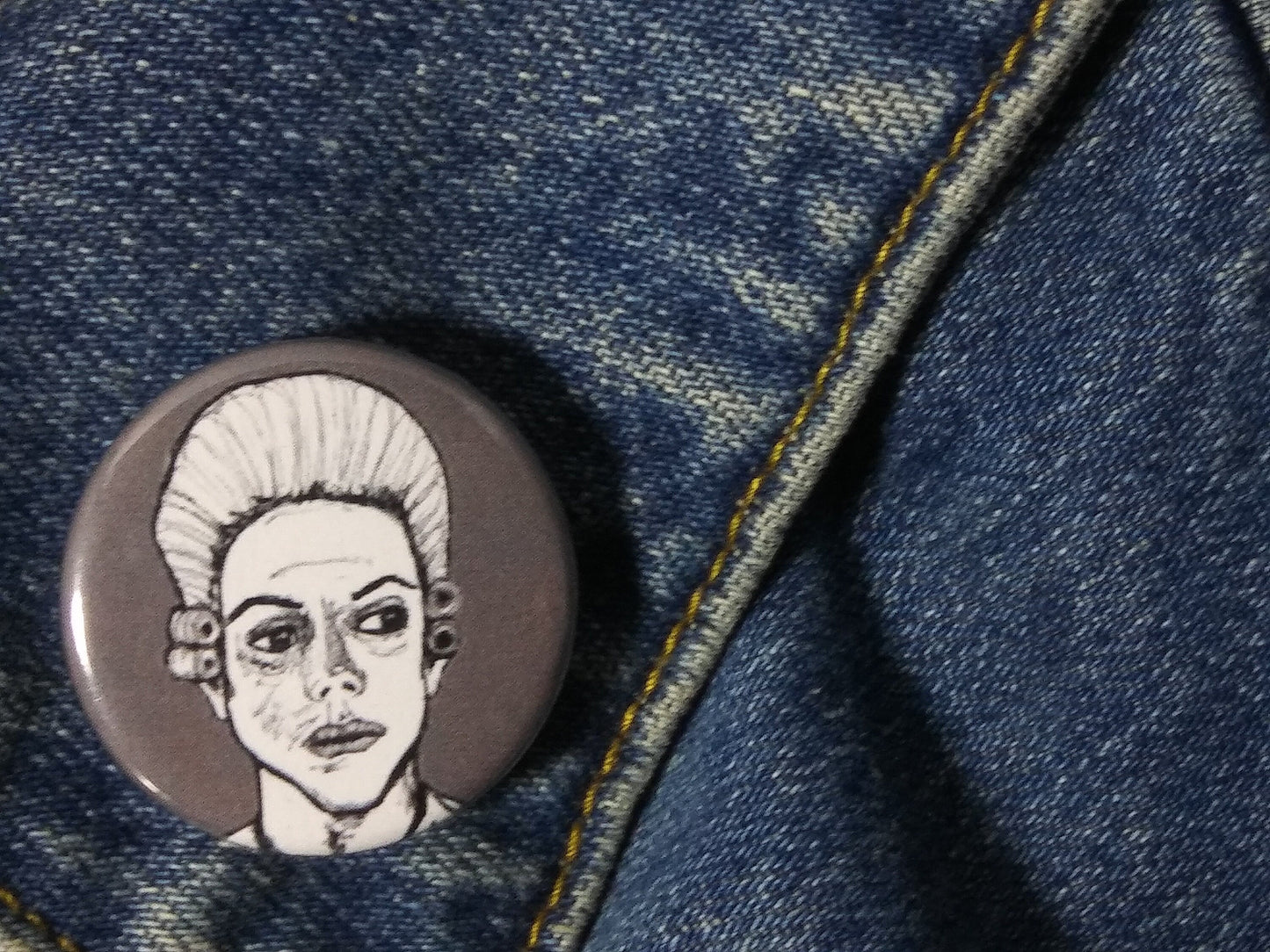 Evan Peters as Edward Mott - AHS Roanoke Pinback Button