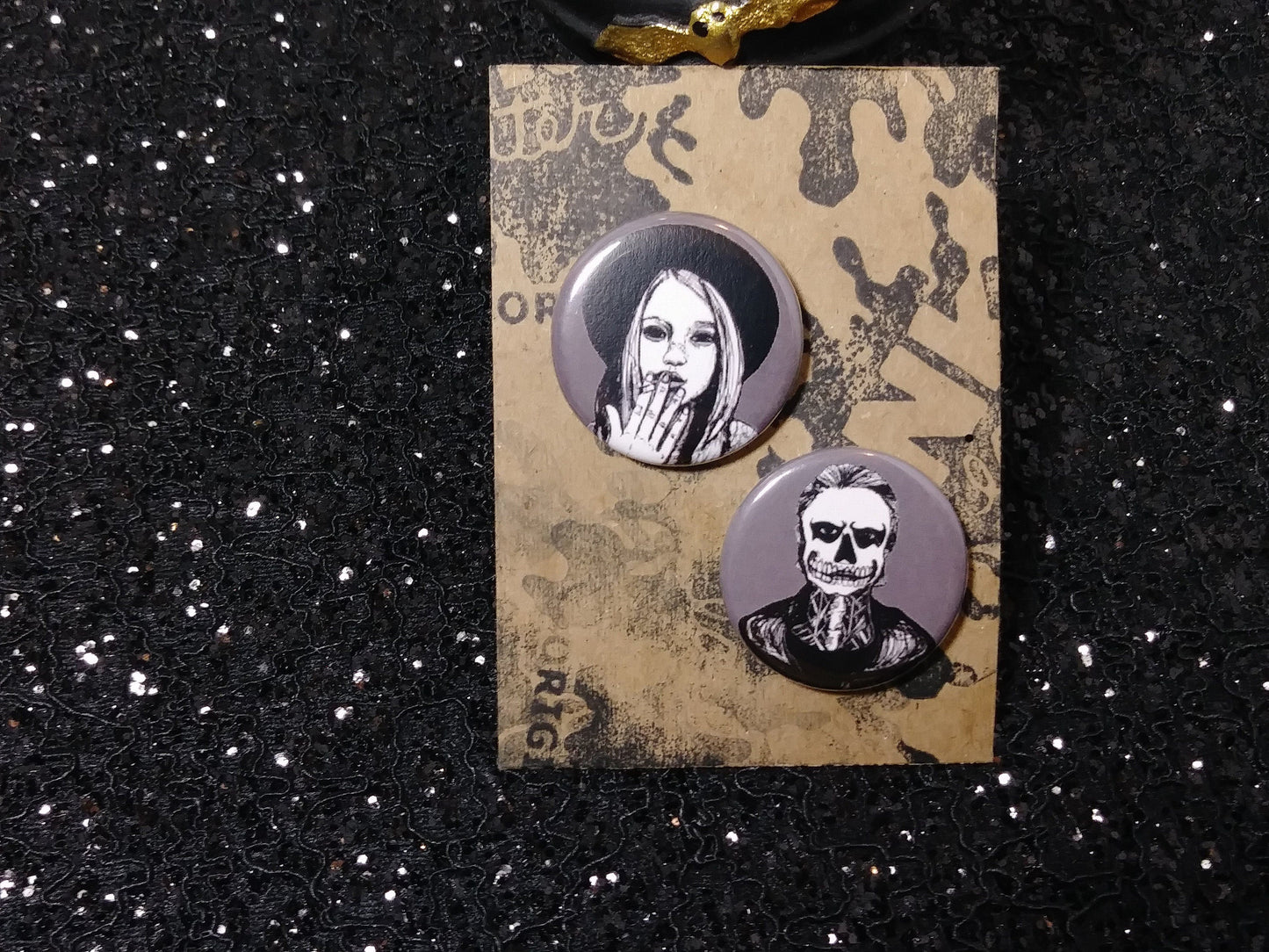 Violet & Tate AHS Buttons - Spooky Romance