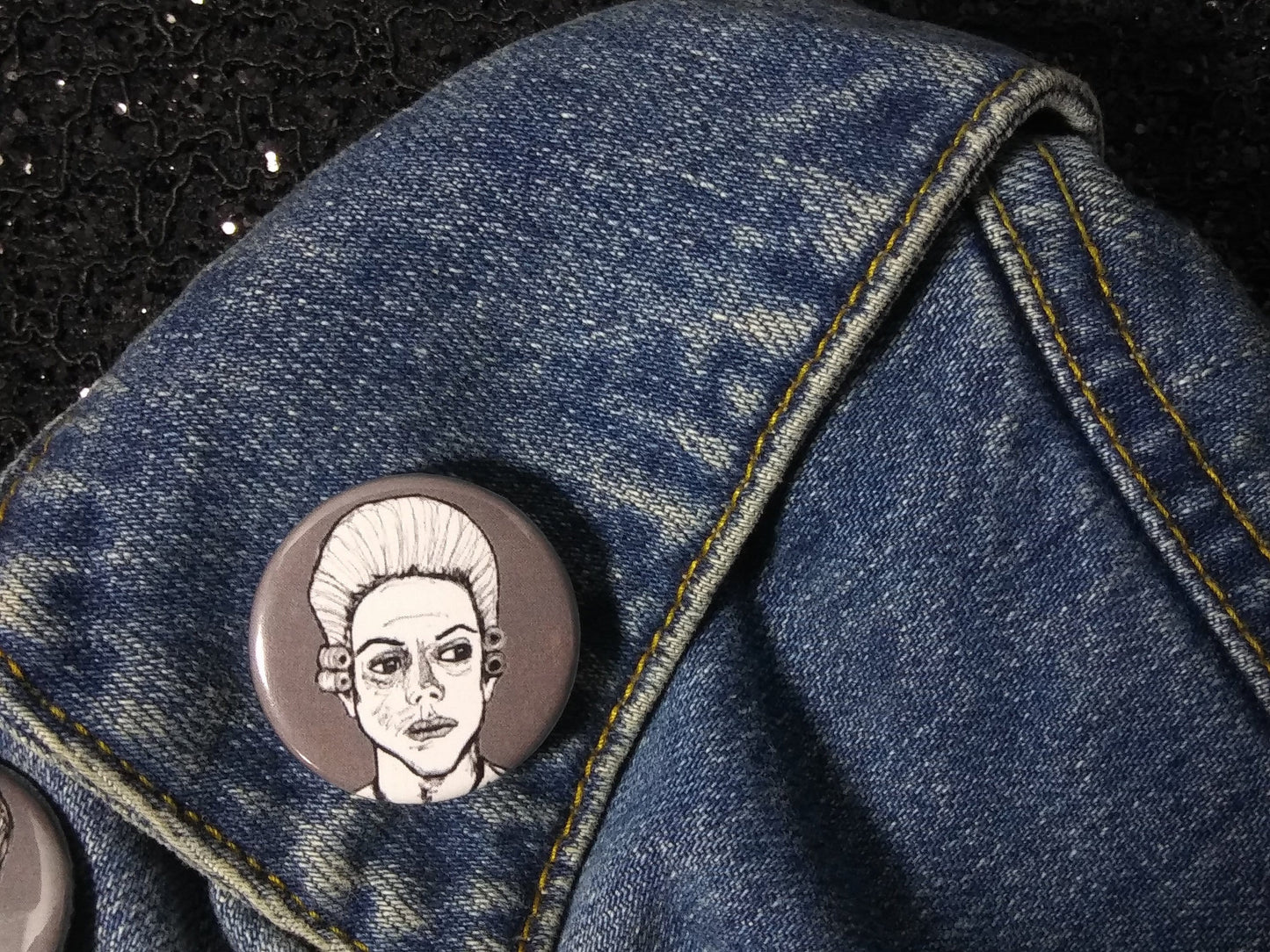 Evan Peters as Edward Mott - AHS Roanoke Pinback Button