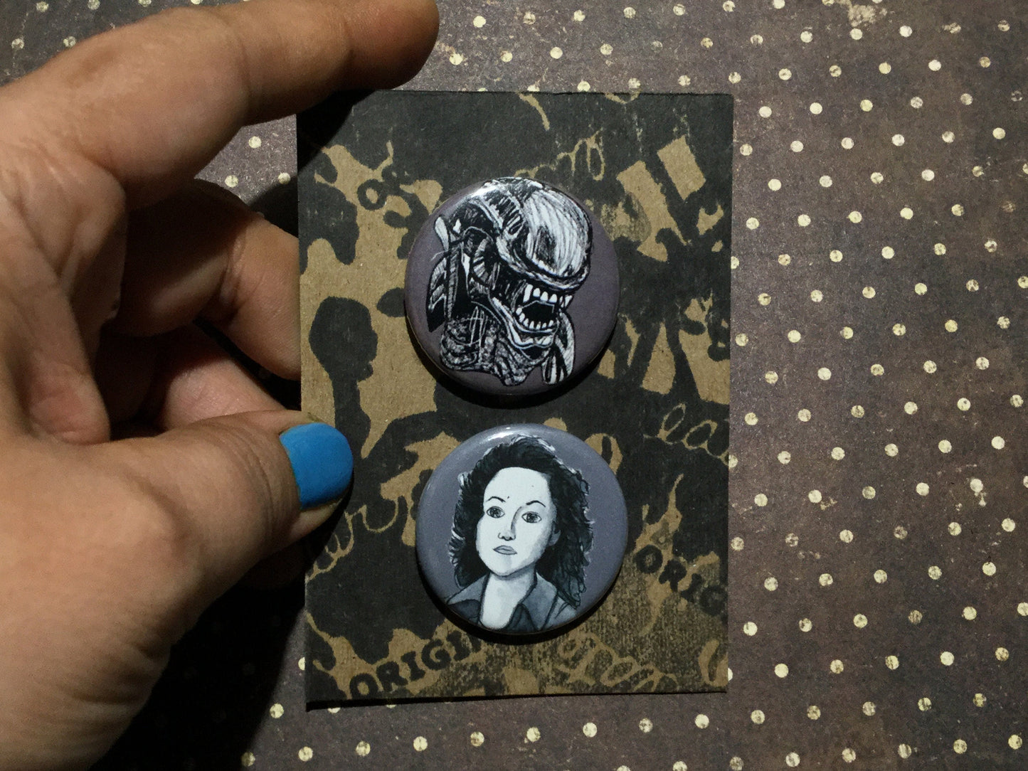Xenomorph Ellen Ripley Couple Pinback Button Set - Horror Movie Pins for Alien Fans!
