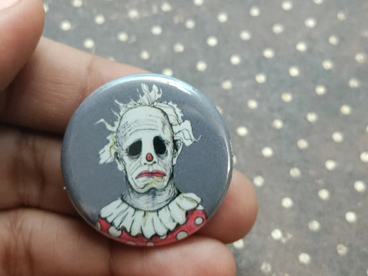 Wrinkles the Clown Pinback Button - Creepy Collectible for Horror Fans!